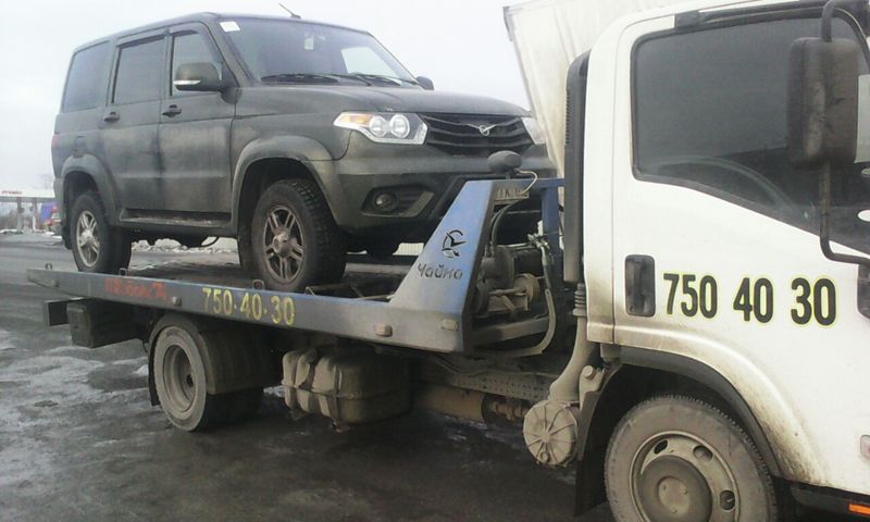 "УАЗ Ассистанс" позволит вызывать эвакуатор для сломавшихся в дороге автомобилей